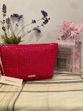 BCBG Cosmetic Bag Bundle Cardholder Headband and Skin Treatments